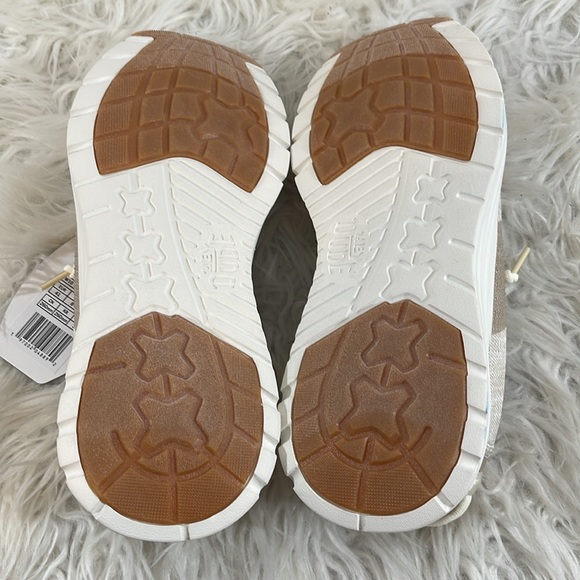 HEY DUDE Women's Sirocco Neutral Slip On Sneakers Size 10 NEW - Picture 10 of 13